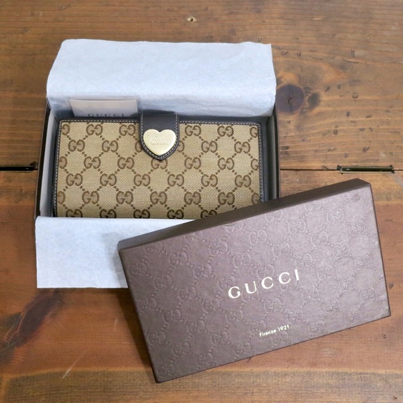GUCCI Vintage Lovely Heart Continental Wallet GG Monogram Canvas Leather and Box - Picture 15 of 15
